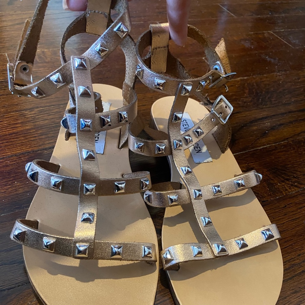 Steve Madden sandals